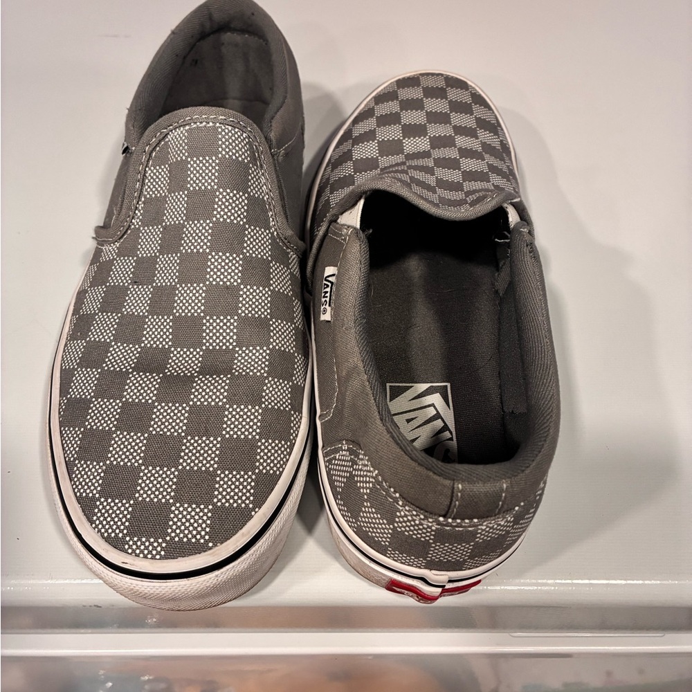 Vans mens Gray Checkered Slip-On Sneakers